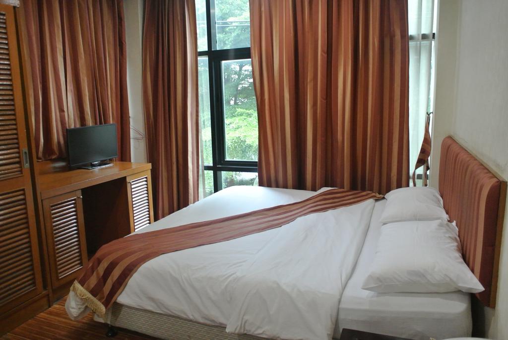 Sun City Hotel Bangkok Eksteriør bilde