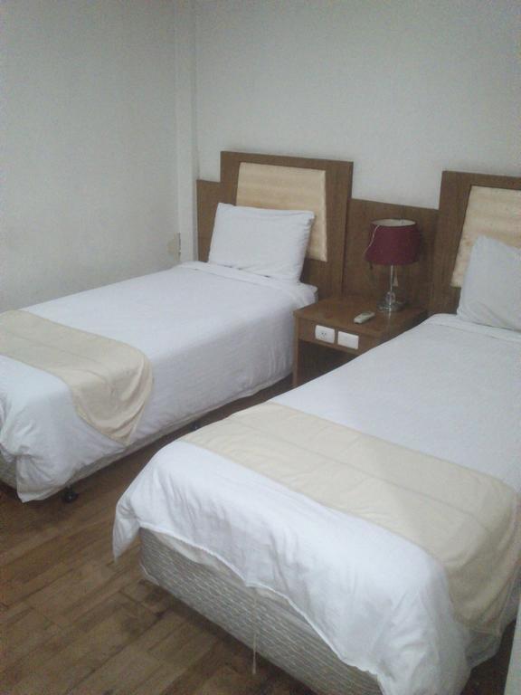 Sun City Hotel Bangkok Eksteriør bilde