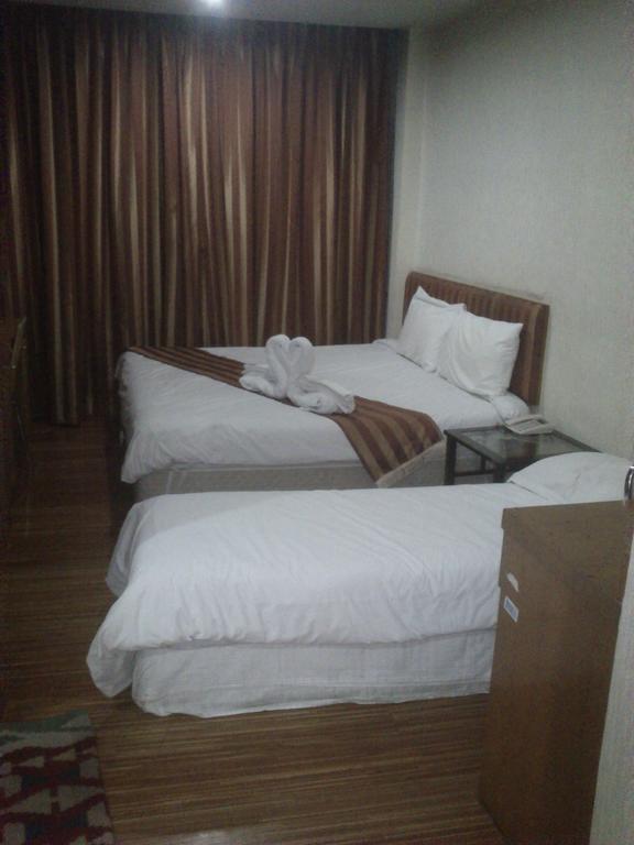 Sun City Hotel Bangkok Eksteriør bilde
