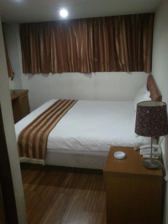 Sun City Hotel Bangkok Eksteriør bilde